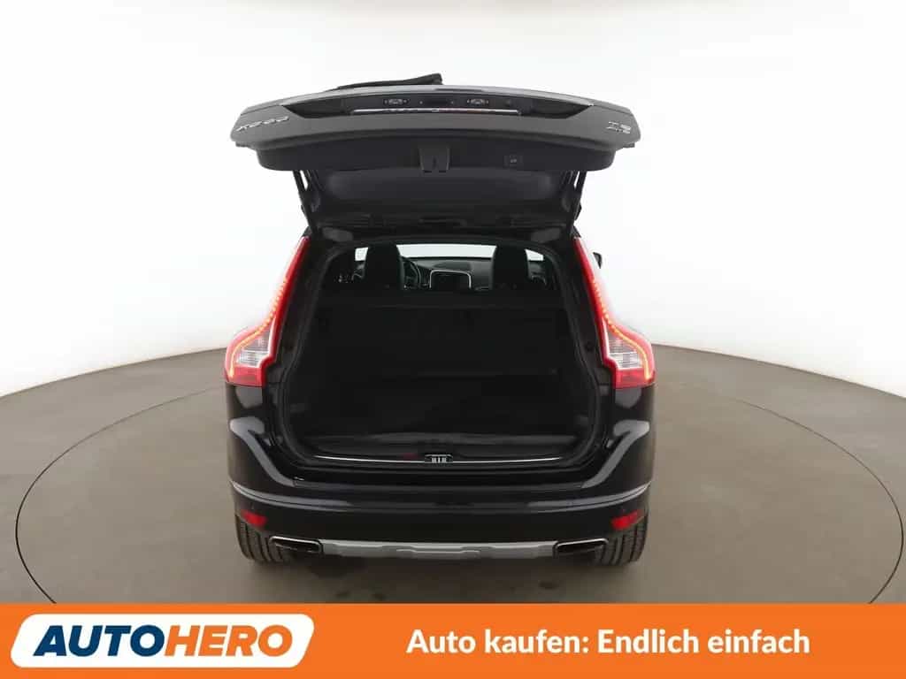 Volvo XC60 2.0 T5 Summum AWD Aut.*NAVI*BI-XENON*ACC* 02/2017-photo-16