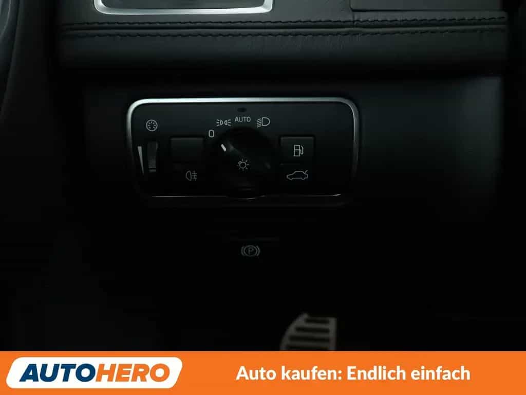 Volvo XC60 2.0 T5 Summum AWD Aut.*NAVI*BI-XENON*ACC* 02/2017-photo-25