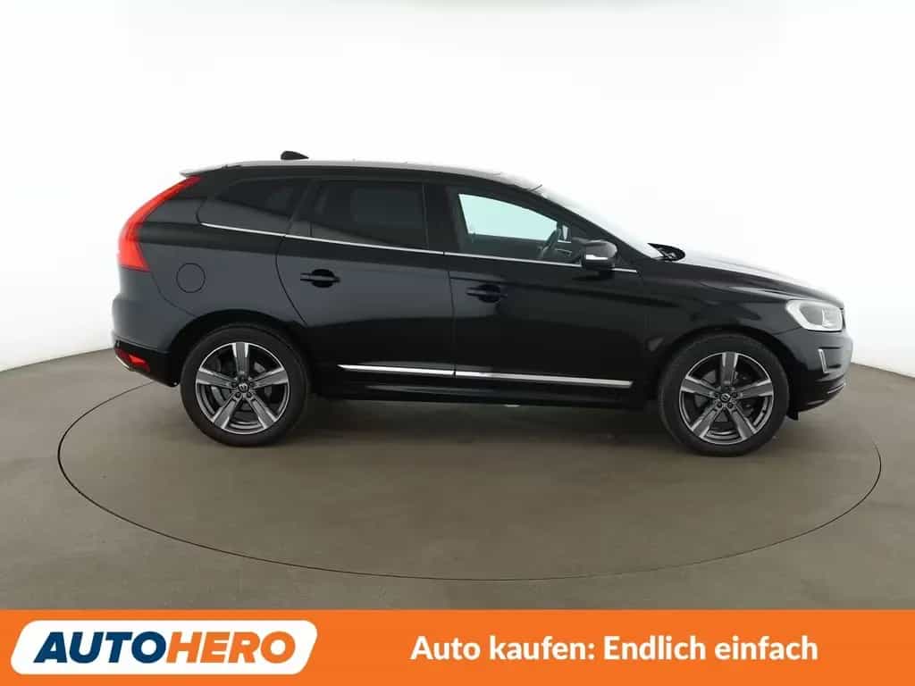 Volvo XC60 2.0 T5 Summum AWD Aut.*NAVI*BI-XENON*ACC* 02/2017-photo-6