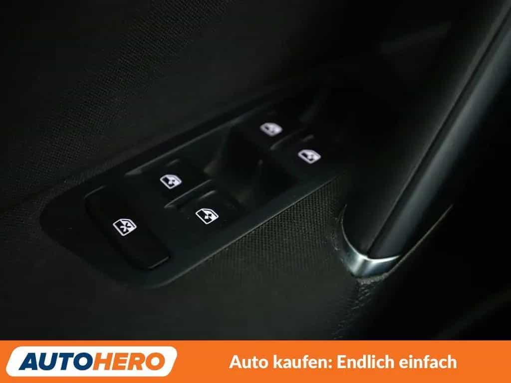 Volkswagen Golf VII 1.5 TSI ACT JoinNAVI*PDC*SHZ*PANO*KLIMA 10/2018-photo-23