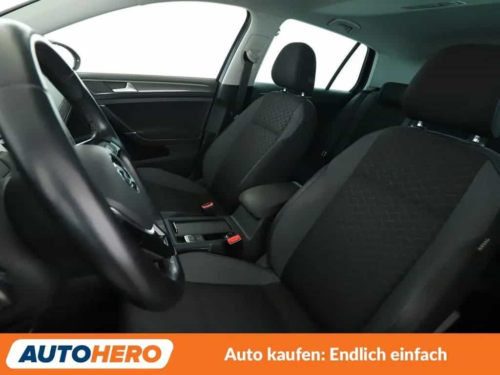 Volkswagen Golf VII 1.5 TSI ACT JoinNAVI*PDC*SHZ*PANO*KLIMA 10/2018-photo-9