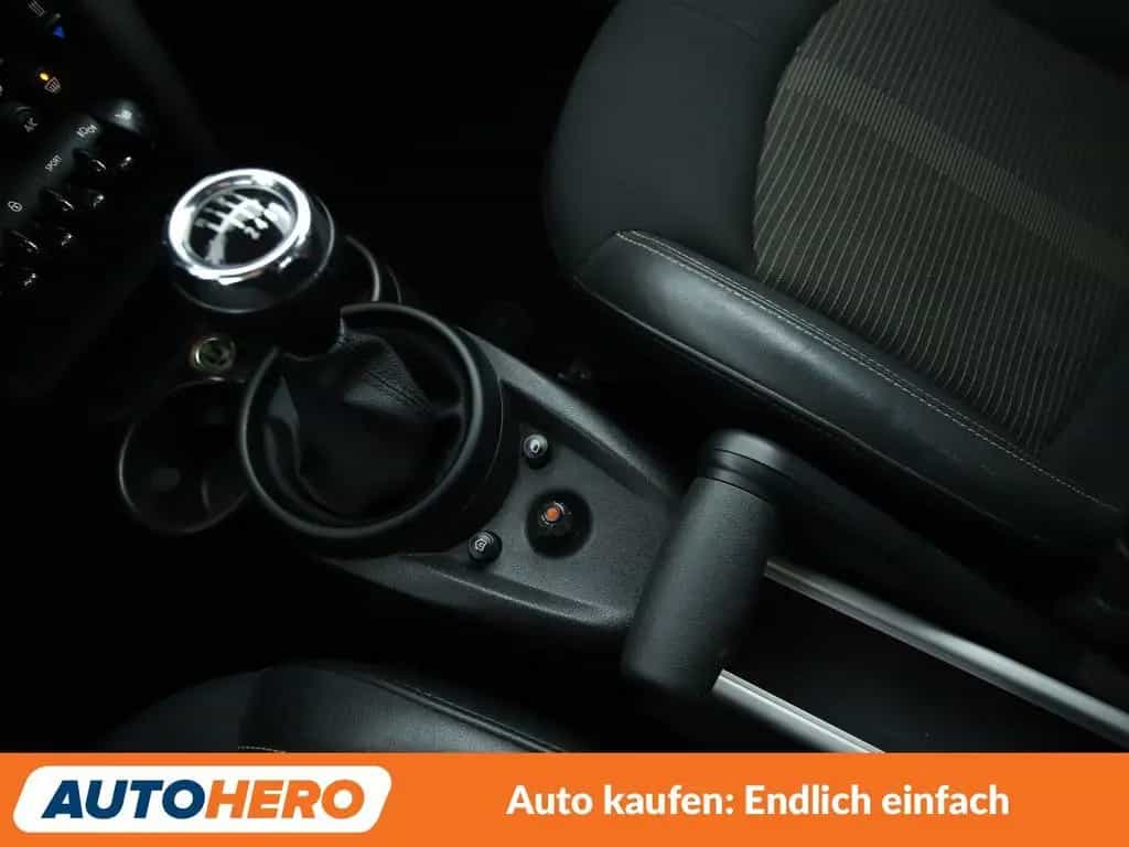 MINI Cooper Countryman Countryman Cooper*NAVI*TEMPO*PDC*SHZ*KLIMA* 10/2016-photo-23