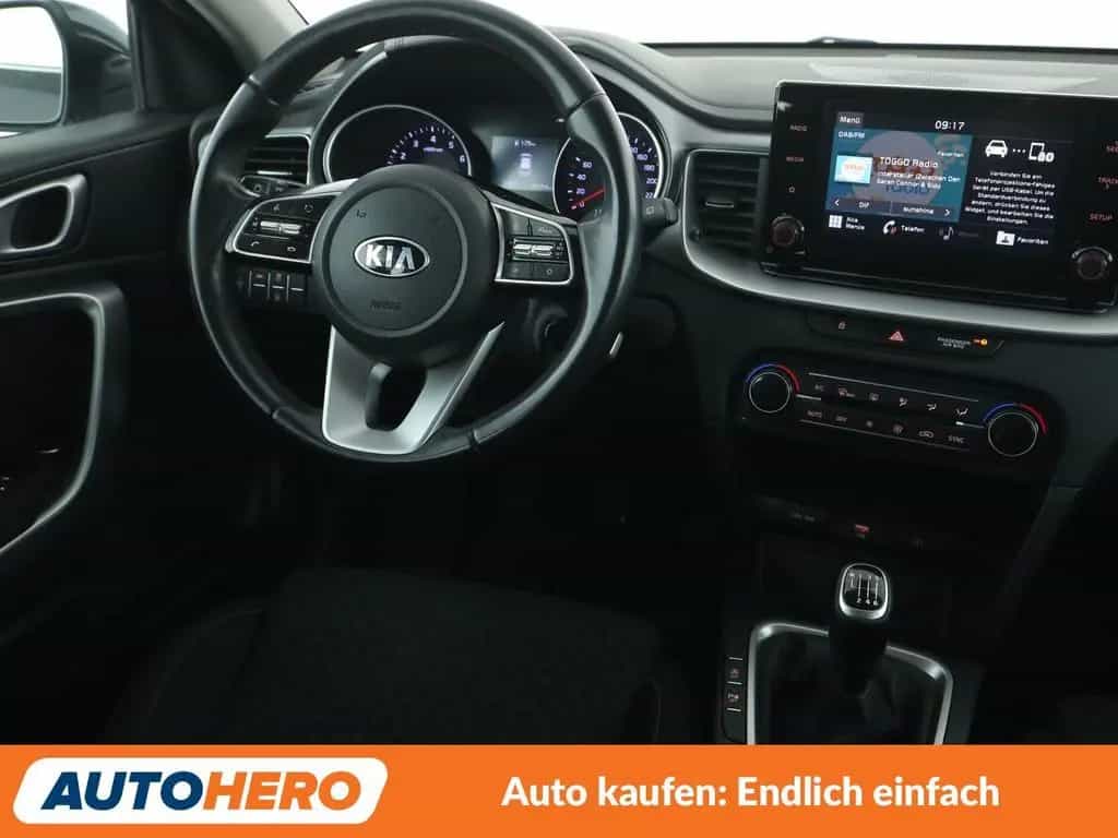 Kia cee'd / Ceed cee'd 1.5 TGDI Vision*TEMPO*CAM*KLIMA*GARANTIE* 04/2021-photo-12