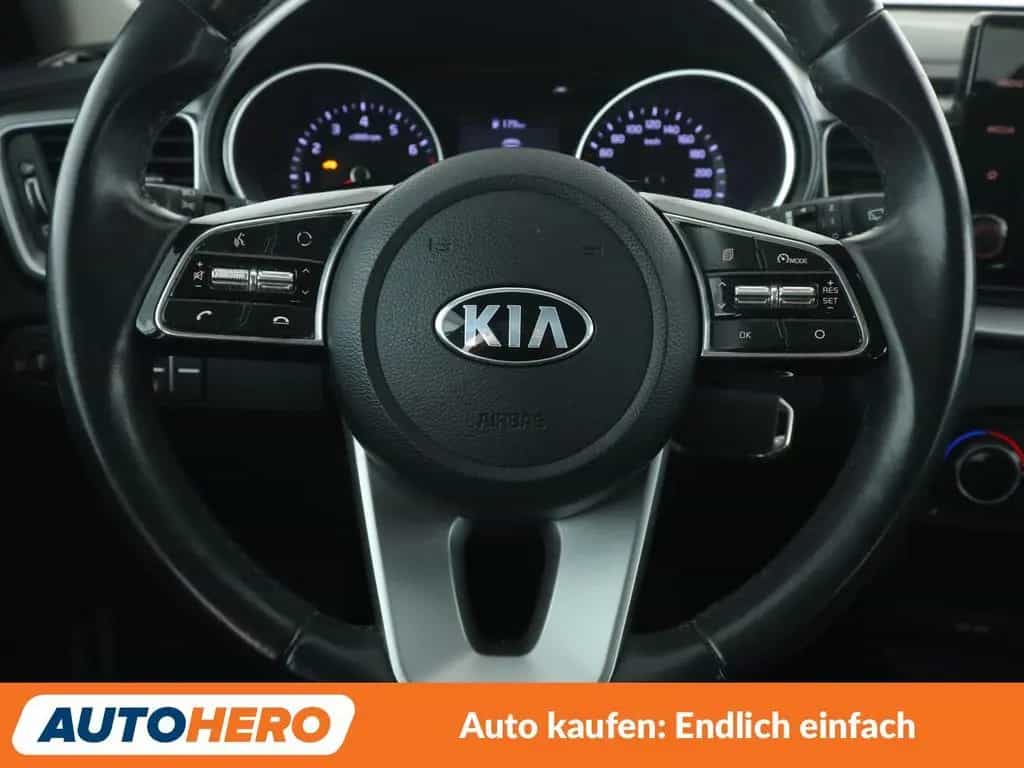 Kia cee'd / Ceed cee'd 1.5 TGDI Vision*TEMPO*CAM*KLIMA*GARANTIE* 04/2021-photo-18