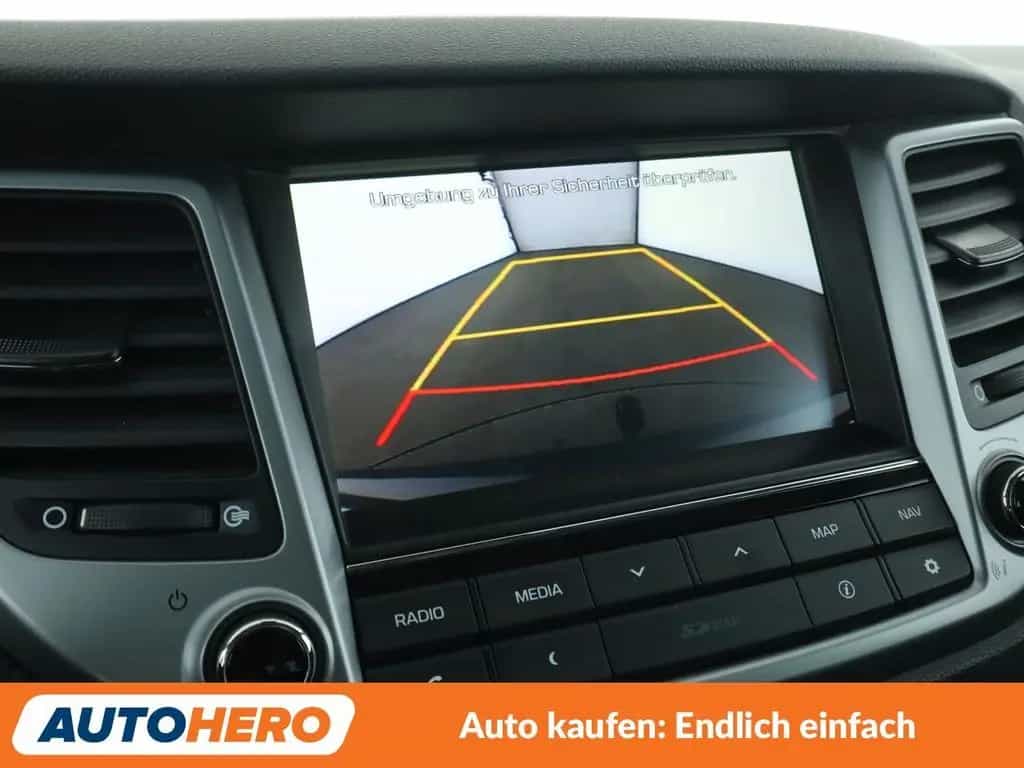 Hyundai TUCSON 1.6 TGDI Trend 4WD*NAVI*CAM*PDC*SHZ*KLIMA 08/2017-photo-20
