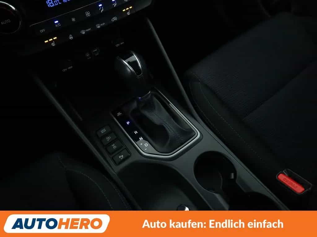 Hyundai TUCSON 1.6 TGDI Trend 4WD*NAVI*CAM*PDC*SHZ*KLIMA 08/2017-photo-24