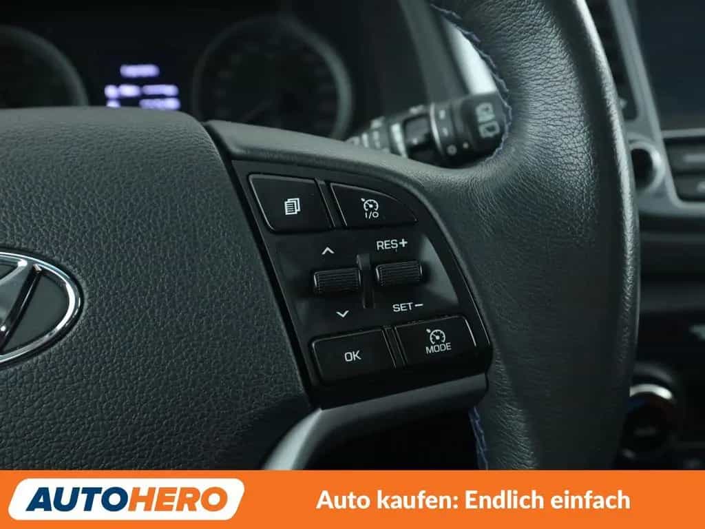 Hyundai TUCSON 1.6 TGDI Trend 4WD*NAVI*CAM*PDC*SHZ*KLIMA 08/2017-photo-25