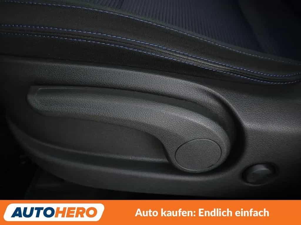 Hyundai TUCSON 1.6 TGDI Trend 4WD*NAVI*CAM*PDC*SHZ*KLIMA 08/2017-photo-30