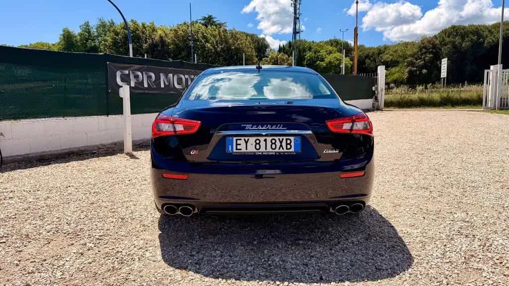 Maserati Ghibli V6 S Q4 11/2015-photo-5