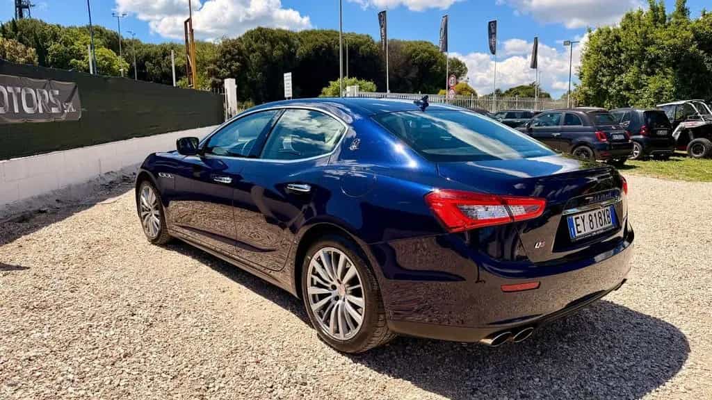 Maserati Ghibli V6 S Q4 11/2015-photo-6
