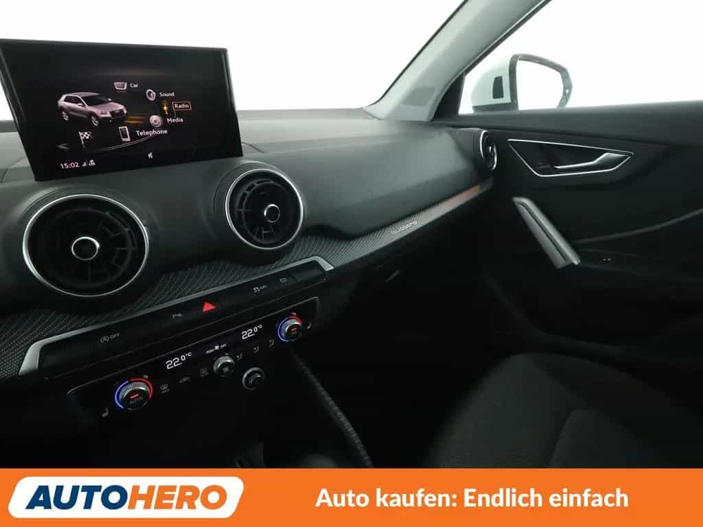 Audi Q2 40 TFSI quattro Sport Aut.*NAVI*LED*TEMPO*CAM 03/2019-photo-24