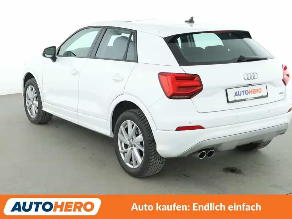 Audi Q2 40 TFSI quattro Sport Aut.*NAVI*LED*TEMPO*CAM 03/2019-photo-3
