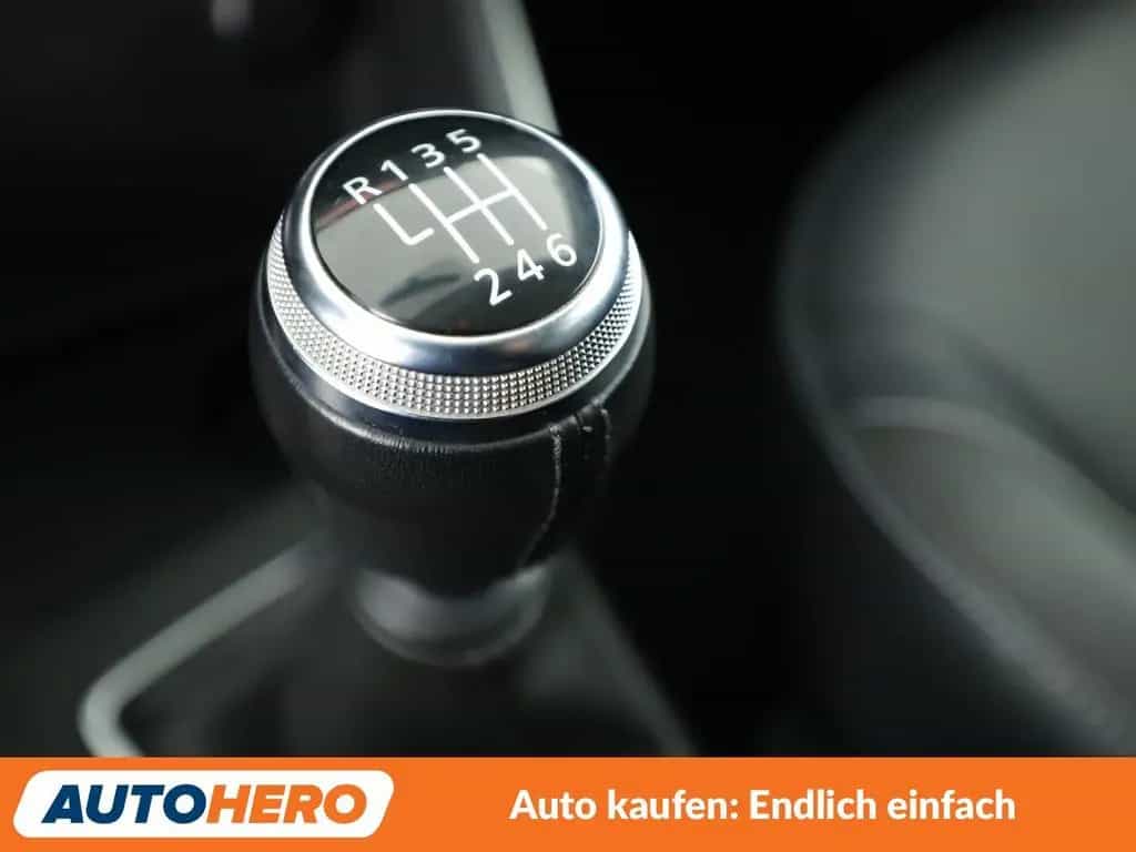 Dacia Duster 1.3 TCe Comfort*PDC*SHZ*TEMPO*KLIMA* 08/2019-photo-23