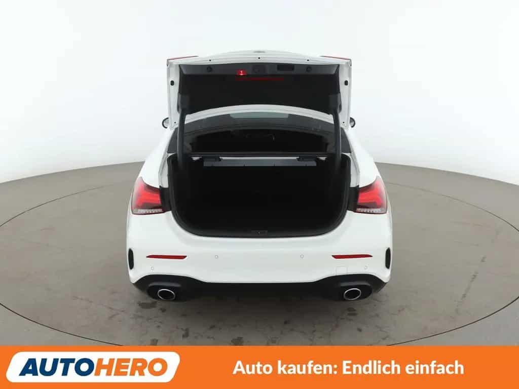 Mercedes-Benz A 35 AMG 4Matic Aut.*NAV*LED*TEMP*CAM*PDC*SHZ* 07/2020-photo-16