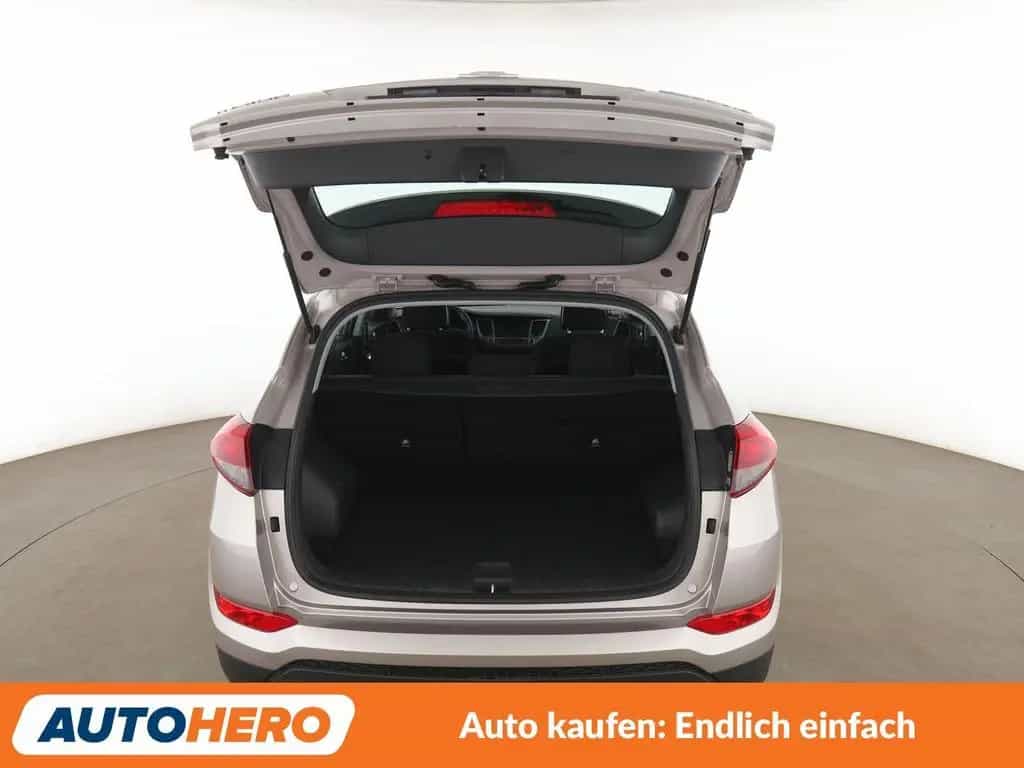 Hyundai TUCSON 1.6 Classic blue 2WD*KLIMA*AHK*LM-FELGEN* 05/2016-photo-16