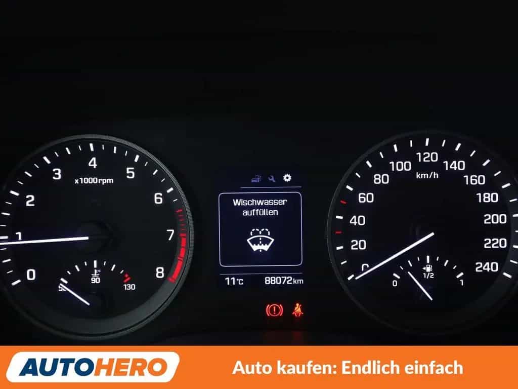 Hyundai TUCSON 1.6 Classic blue 2WD*KLIMA*AHK*LM-FELGEN* 05/2016-photo-19
