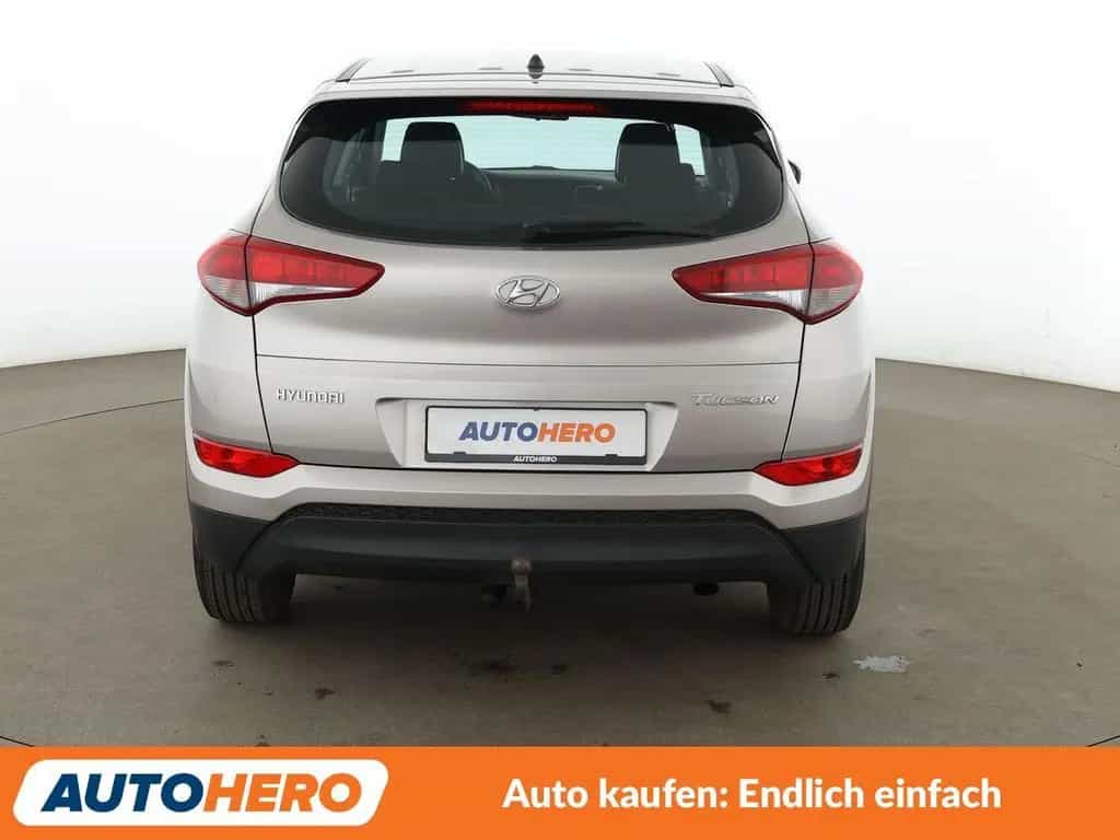 Hyundai TUCSON 1.6 Classic blue 2WD*KLIMA*AHK*LM-FELGEN* 05/2016-photo-4