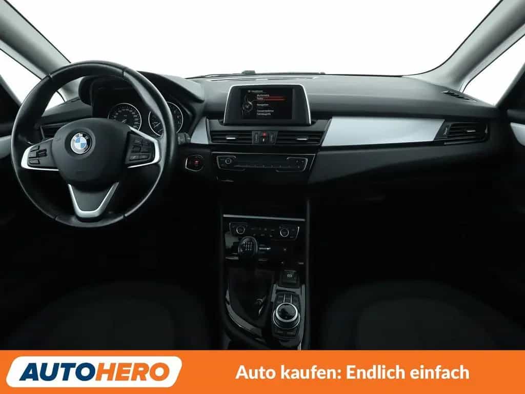 BMW 216 Active Tourer 2er 216i Active Tourer Advantage*LED*TEMPO*PDC* 07/2016-photo-11