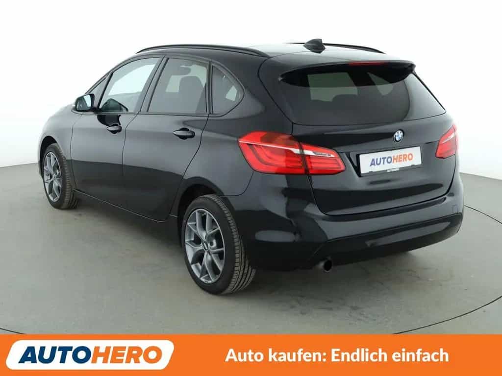 BMW 216 Active Tourer 2er 216i Active Tourer Advantage*LED*TEMPO*PDC* 07/2016-photo-3