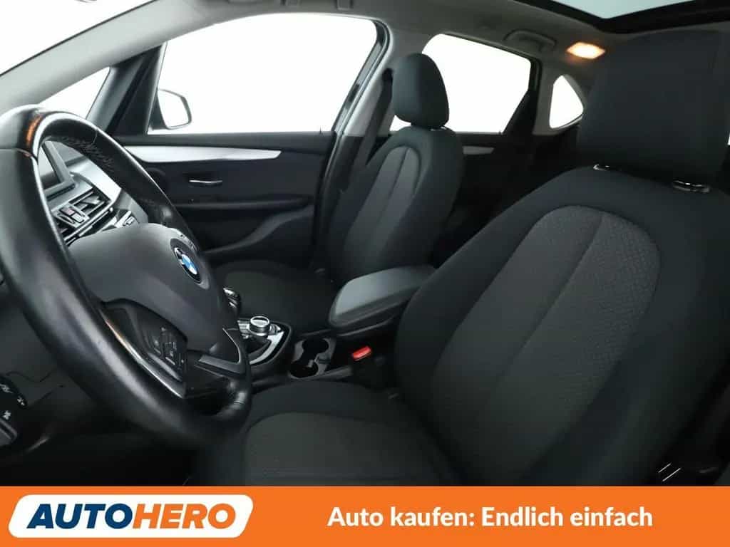 BMW 216 Active Tourer 2er 216i Active Tourer Advantage*LED*TEMPO*PDC* 07/2016-photo-9