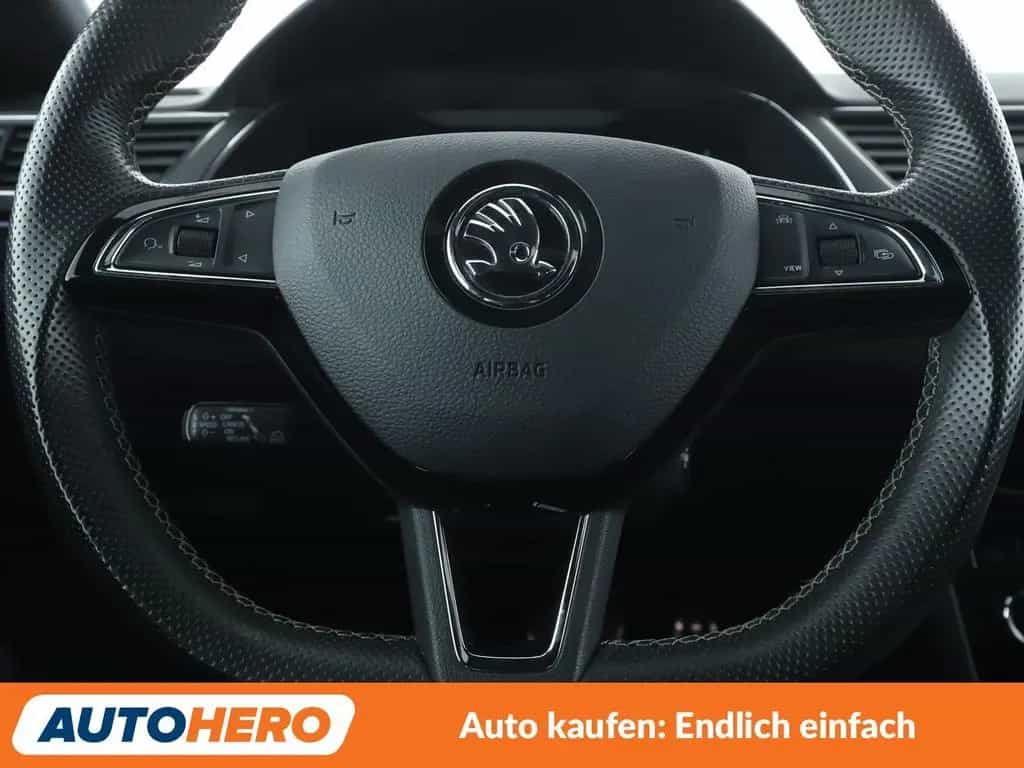 Skoda Superb 2.0 TSI SportLine 4x4 Aut.*NAVI*XENON*ACC 10/2019-photo-18