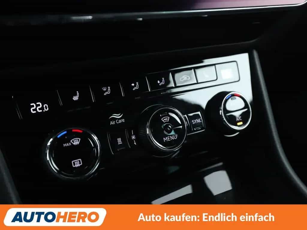 Skoda Superb 2.0 TSI SportLine 4x4 Aut.*NAVI*XENON*ACC 10/2019-photo-22