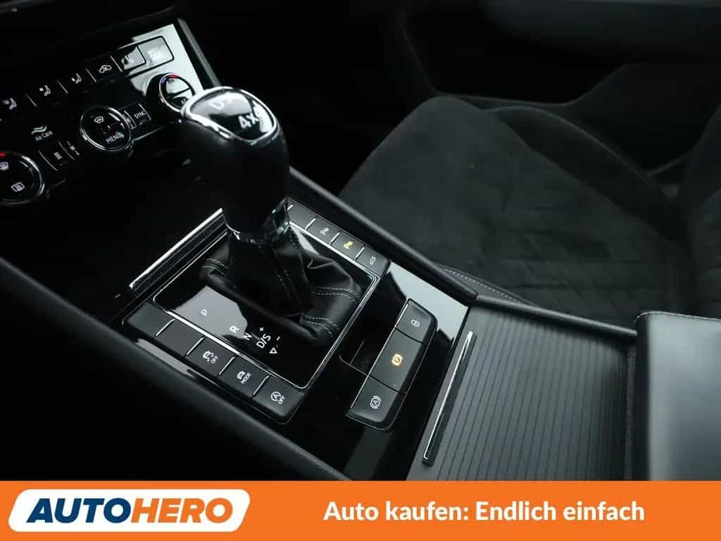 Skoda Superb 2.0 TSI SportLine 4x4 Aut.*NAVI*XENON*ACC 10/2019-photo-23