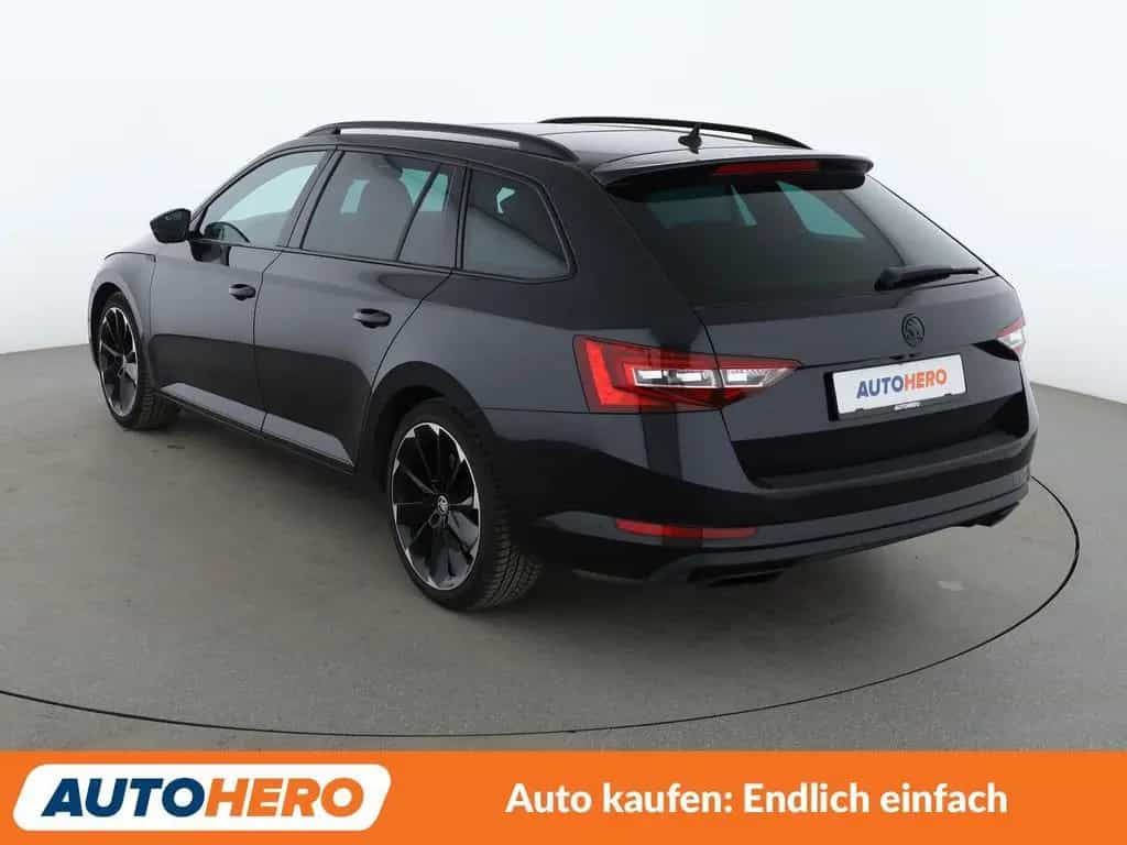 Skoda Superb 2.0 TSI SportLine 4x4 Aut.*NAVI*XENON*ACC 10/2019-photo-3