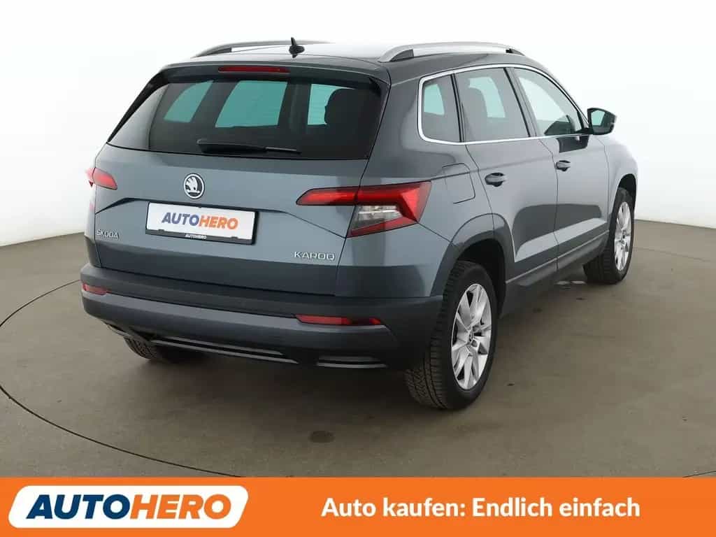 Skoda Karoq 1.5 TSI ACT Style Aut.*LED*NAVI*TEMPO*PDC* 08/2018-photo-5