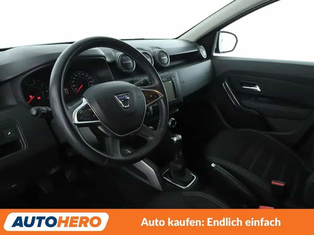 Dacia Duster 1.3 TCe Prestige *NAVI*TEMPO*CAM*PDC*SHZ* 08/2019-photo-10