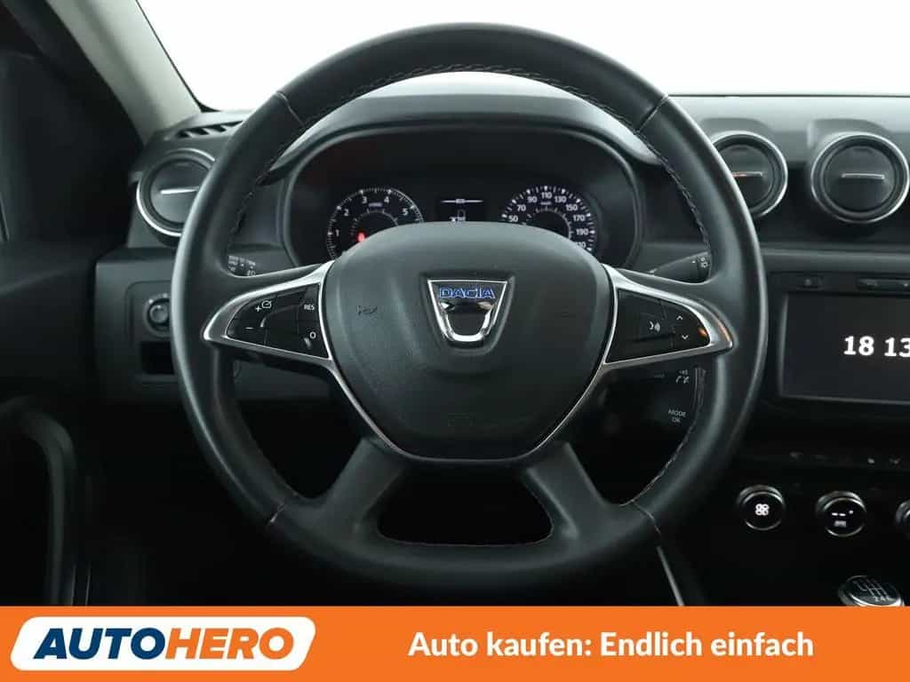 Dacia Duster 1.3 TCe Prestige *NAVI*TEMPO*CAM*PDC*SHZ* 08/2019-photo-18