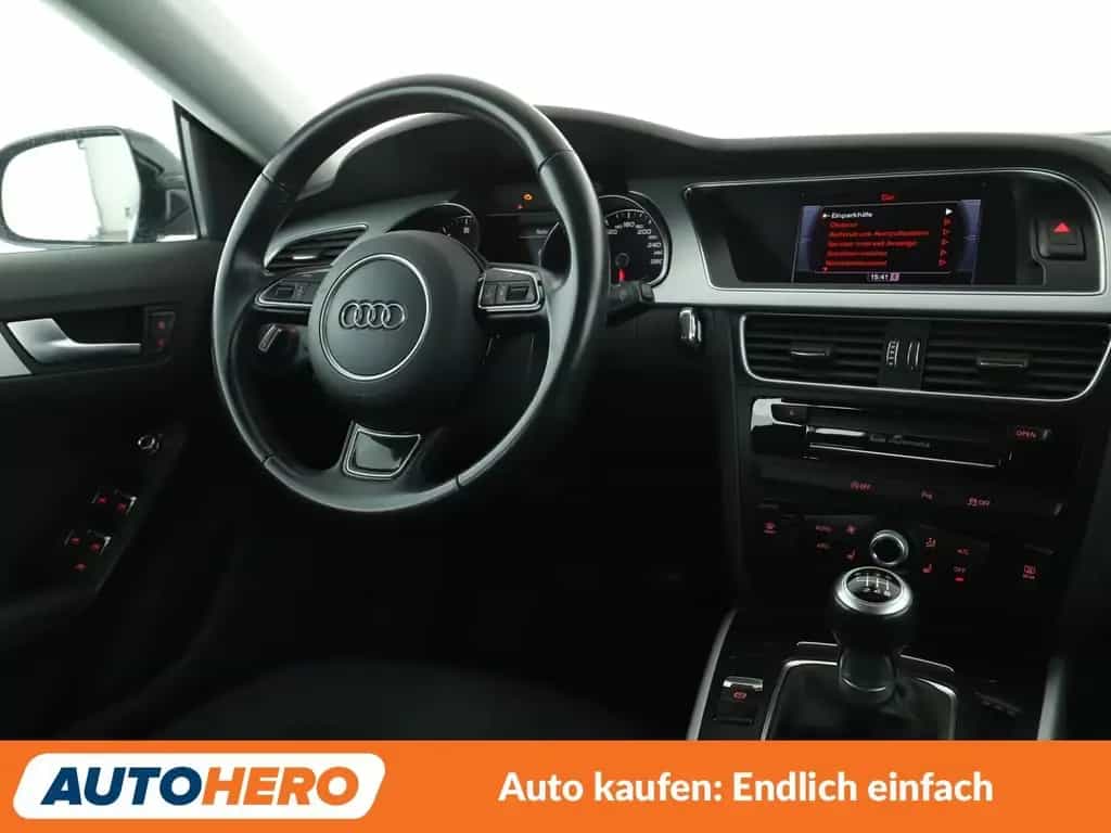 Audi A5 Sportback 1.8 TFSI*NAVI*TEMPO*PDC*SHZ*KLIMA* 12/2016-photo-12