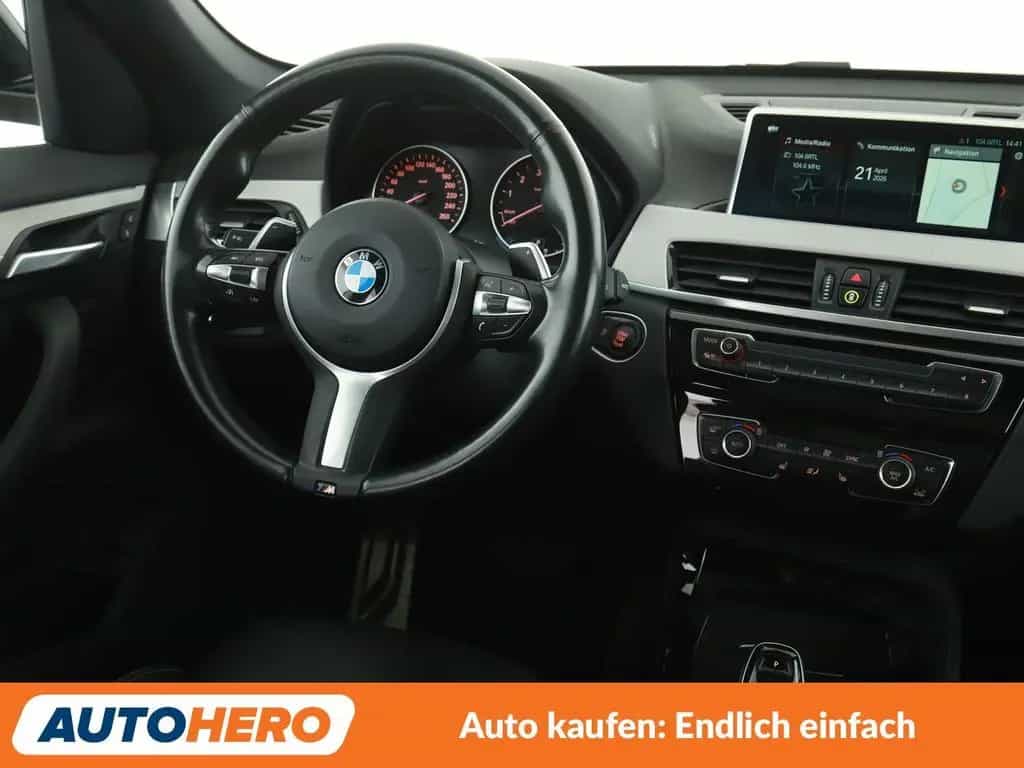 BMW X1 xDrive 25i M Sport Aut.*NAVI*LED*HEAD-UP*ACC* 01/2018-photo-12