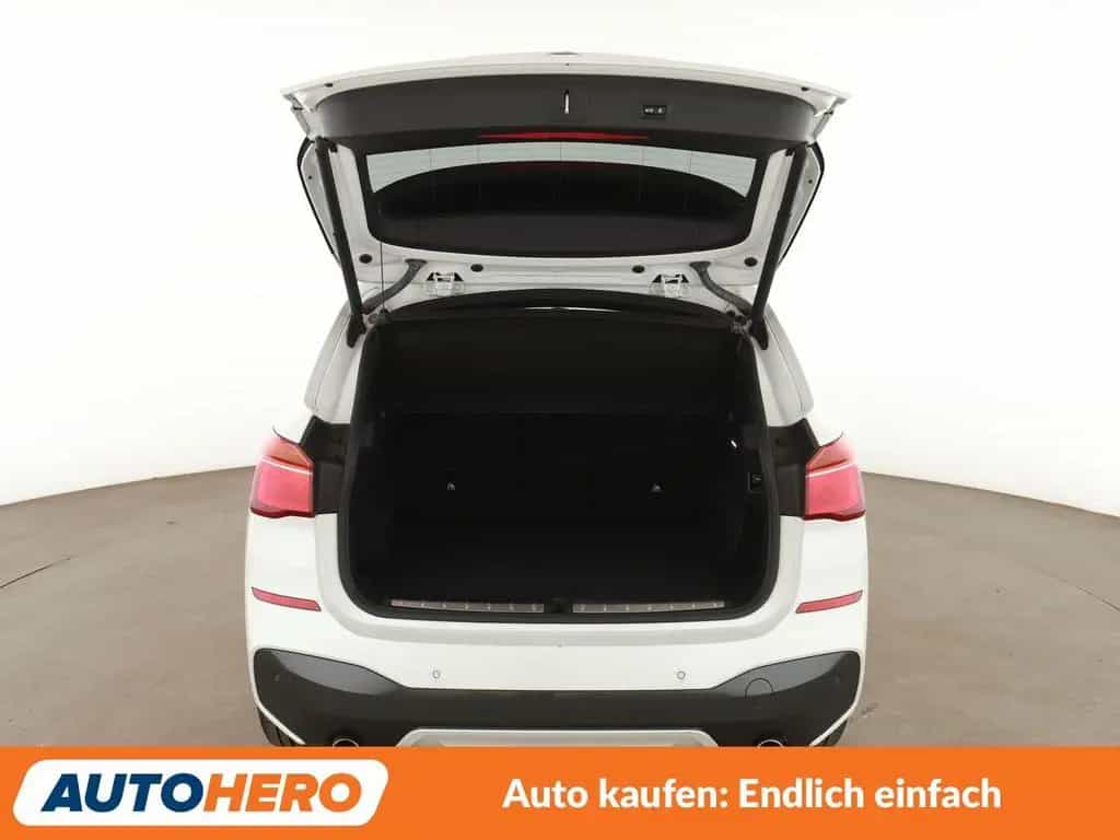 BMW X1 xDrive 25i M Sport Aut.*NAVI*LED*HEAD-UP*ACC* 01/2018-photo-16