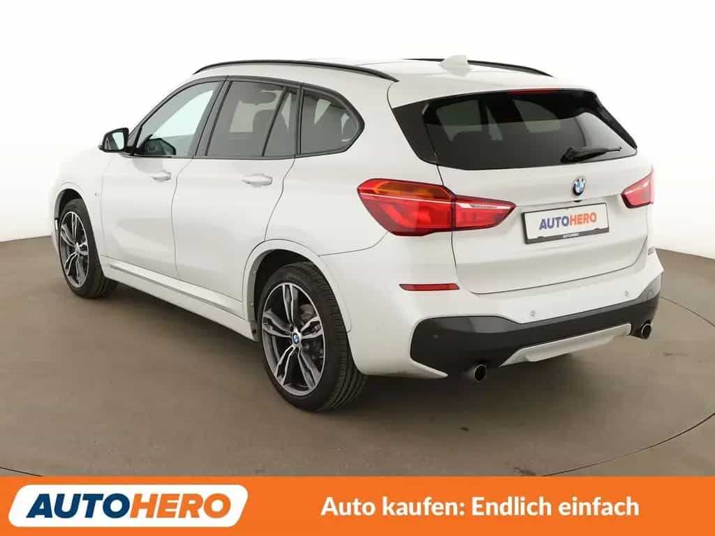 BMW X1 xDrive 25i M Sport Aut.*NAVI*LED*HEAD-UP*ACC* 01/2018-photo-3