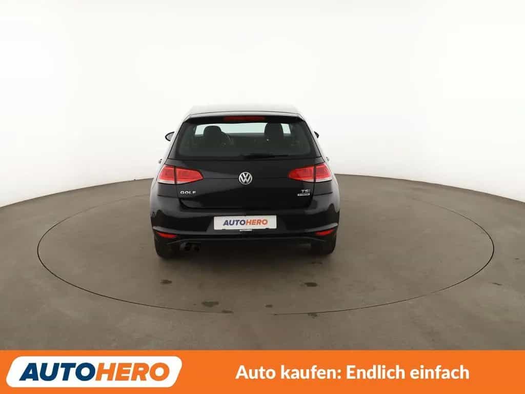 Volkswagen Golf VII 1.4 TSI Comfortline BMT*XENON*PDC*SHZ* 04/2016-photo-4