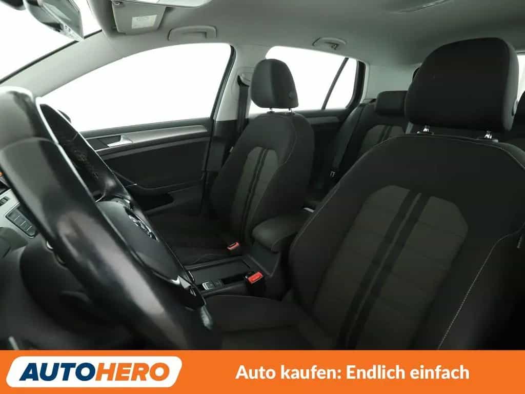 Volkswagen Golf VII 1.4 TSI Comfortline BMT*XENON*PDC*SHZ* 04/2016-photo-9