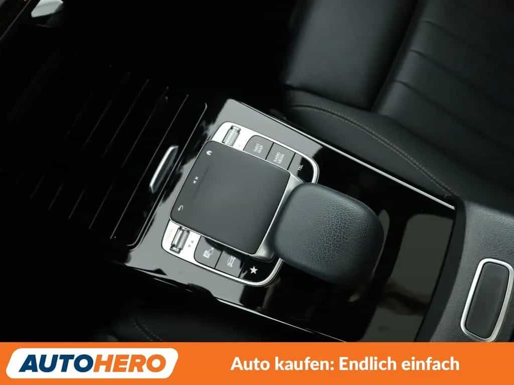 Mercedes-Benz A 220 4M Progressive Aut*NAVI*TEMPO*PANO*SHZ*PDC 04/2019-photo-22