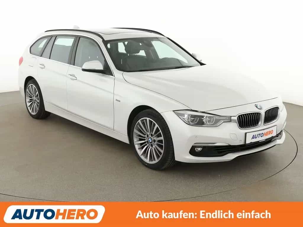 BMW 330 i xDrive Luxury Line Aut.*NAVI*LED*TEMPO*PANO 04/2018-photo-7
