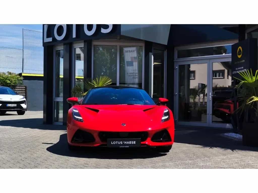 Lotus Emira V6 SE Racing Line - Vivid Red null-photo-3