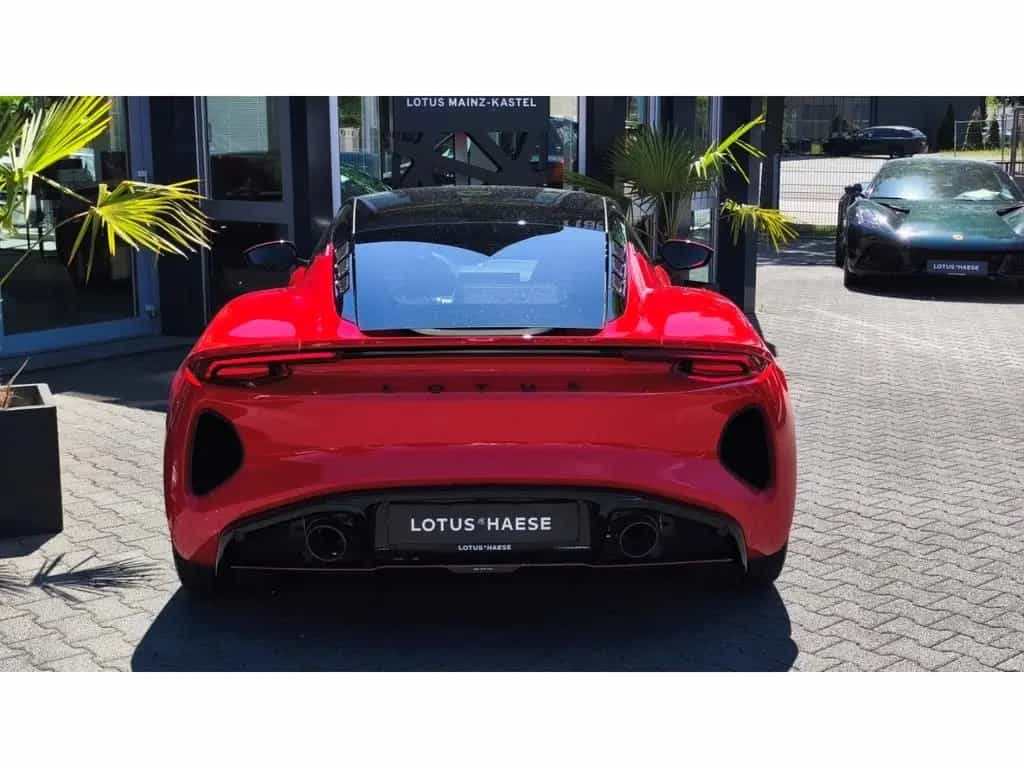 Lotus Emira V6 SE Racing Line - Vivid Red null-photo-5