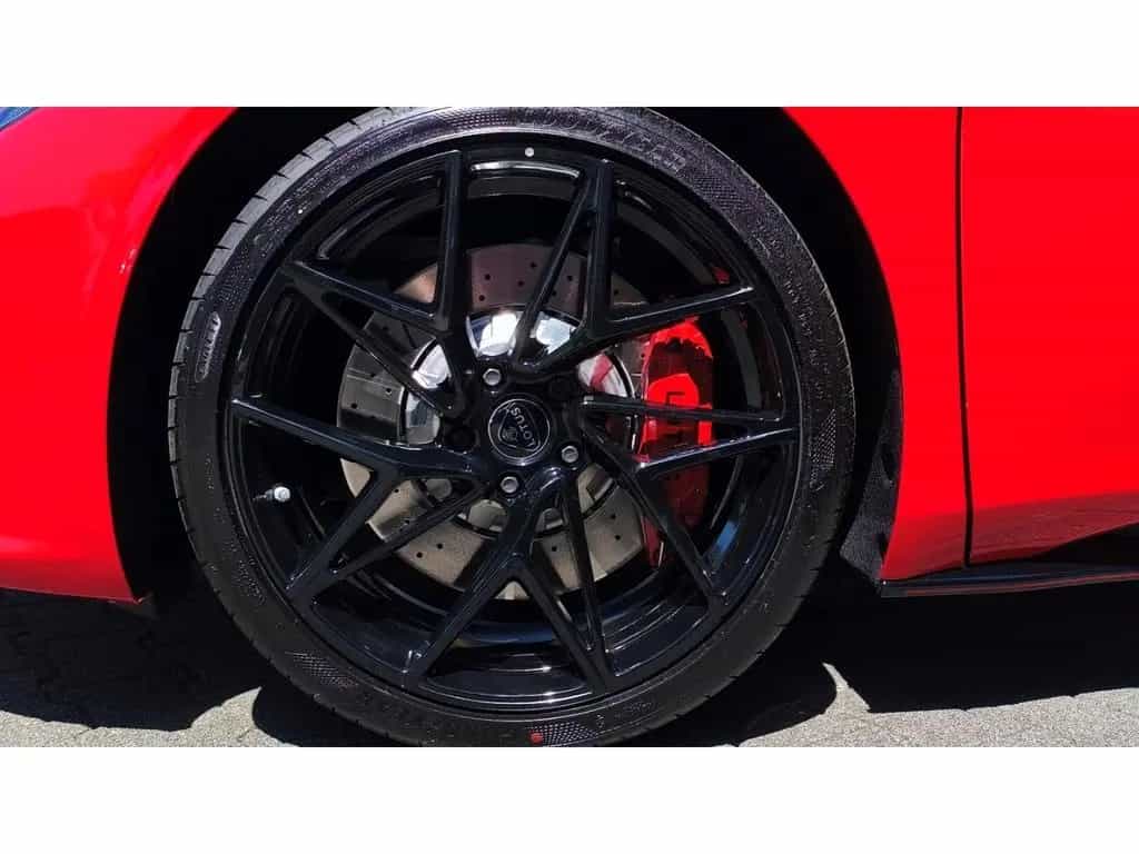 Lotus Emira V6 SE Racing Line - Vivid Red null-photo-7