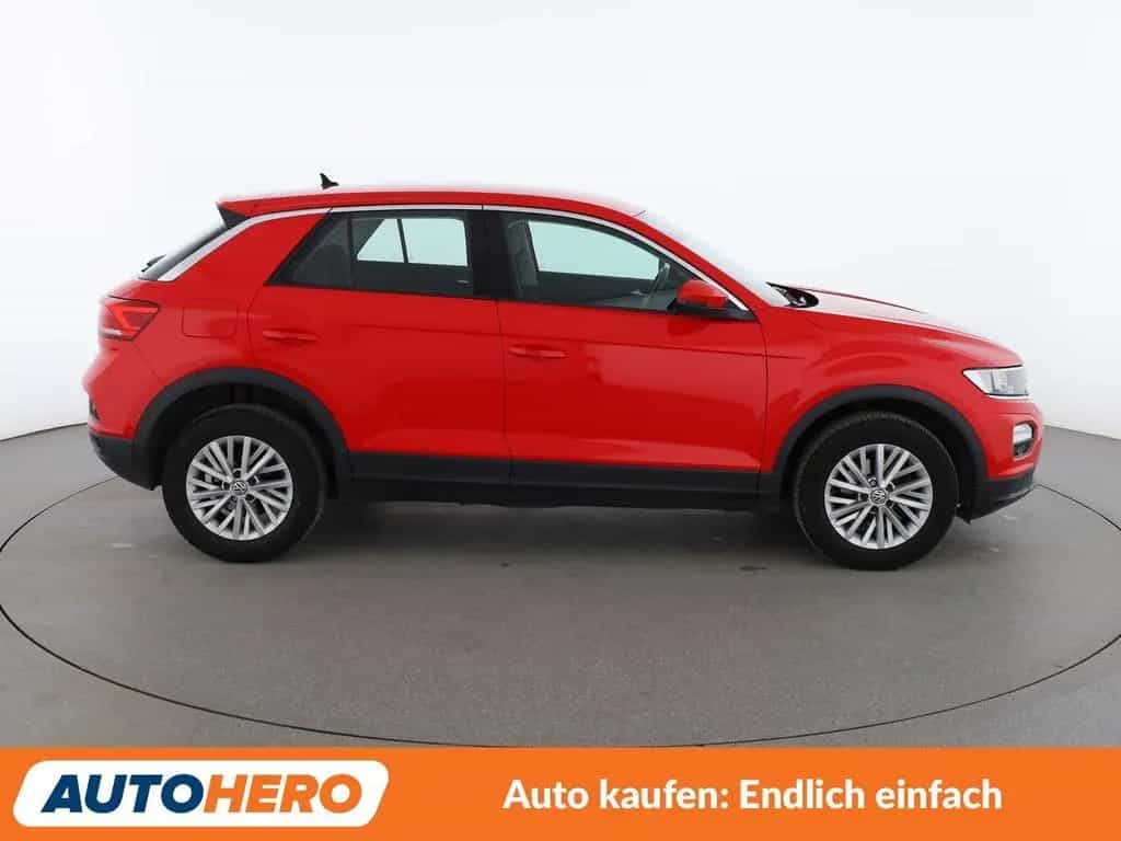 Volkswagen T-Roc 1.5 TSI ACT Aut.*PDC*SHZ*KLIMA* 12/2018-photo-6