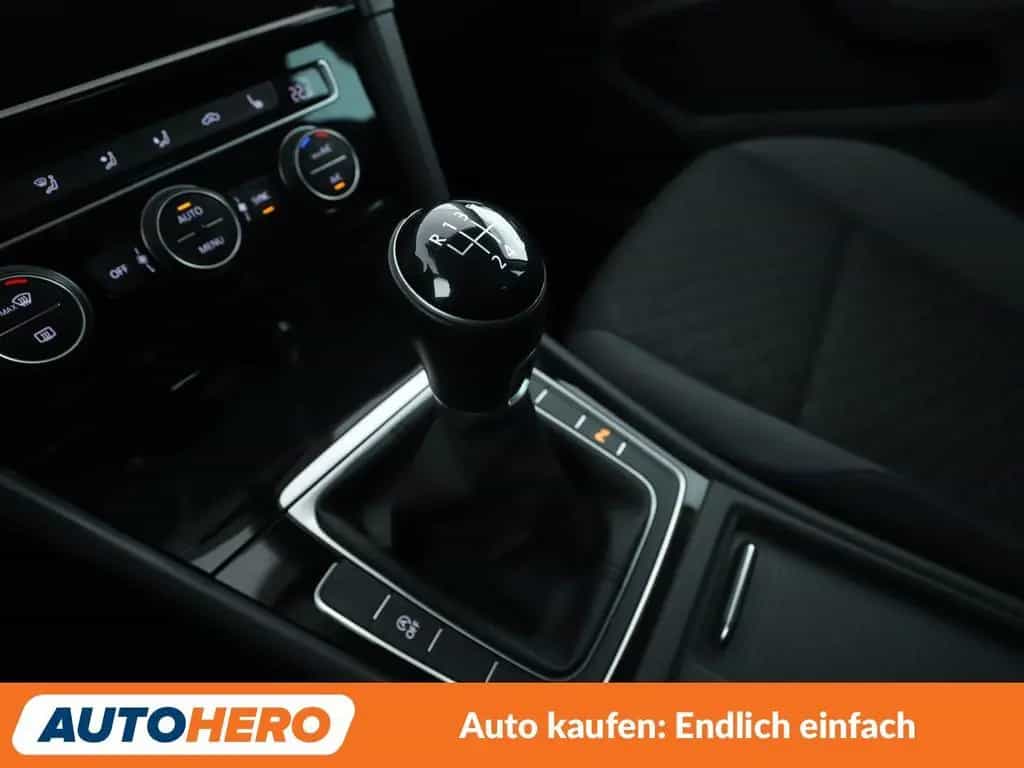 Volkswagen Golf VII 1.5 TSI ACT Join*NAVI*ACC*PDC*SHZ*BT* 10/2018-photo-22