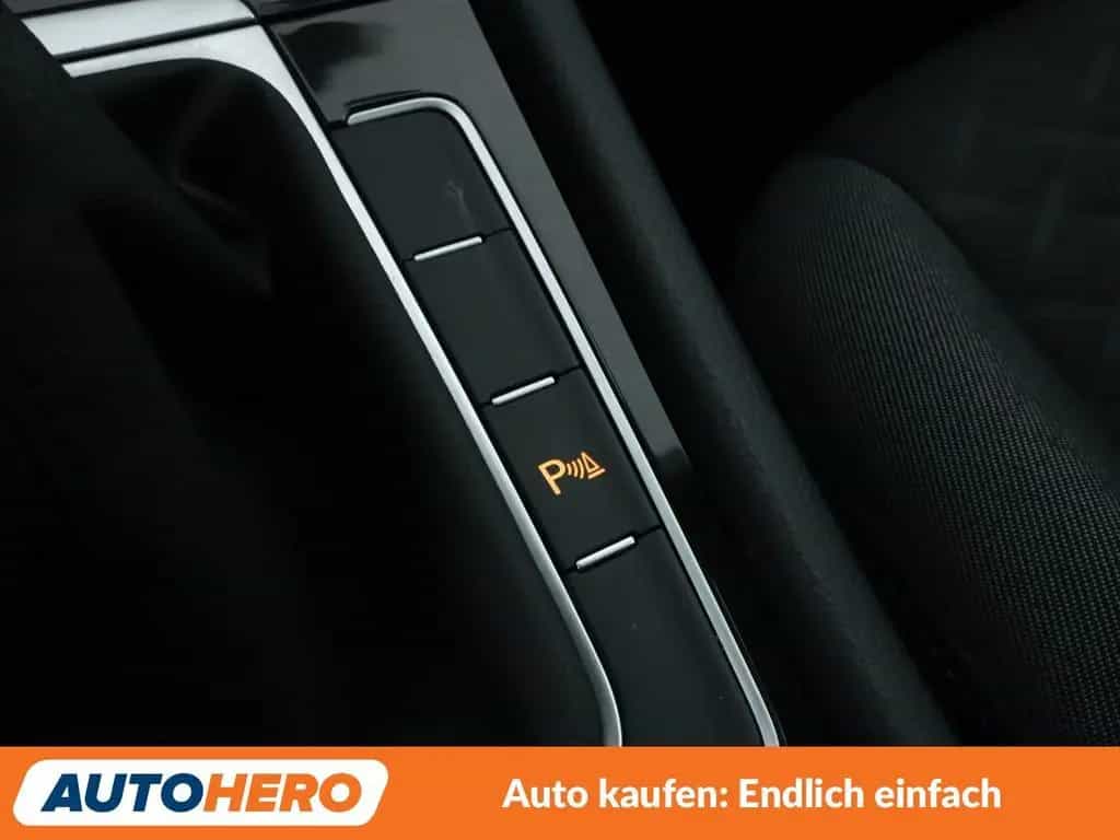 Volkswagen Golf VII 1.5 TSI ACT Join*NAVI*ACC*PDC*SHZ*BT* 10/2018-photo-27