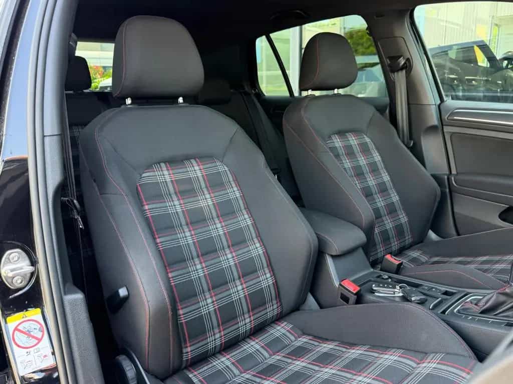 Volkswagen Golf VII Lim. GTI Pano/Dynaudio/Active/Kamera 06/2018-photo-14