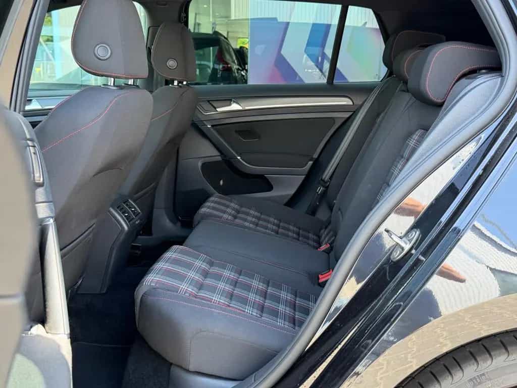 Volkswagen Golf VII Lim. GTI Pano/Dynaudio/Active/Kamera 06/2018-photo-15