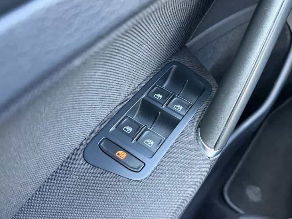 Volkswagen Golf VII Lim. GTI Pano/Dynaudio/Active/Kamera 06/2018-photo-19
