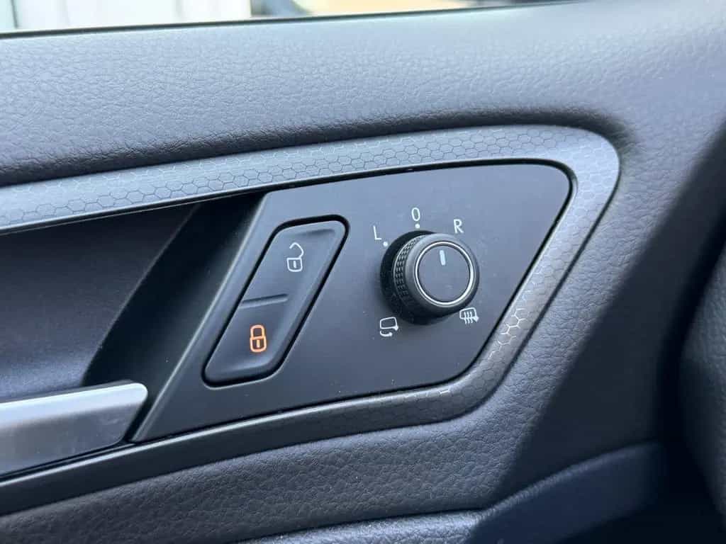 Volkswagen Golf VII Lim. GTI Pano/Dynaudio/Active/Kamera 06/2018-photo-21