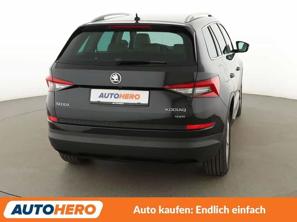 Skoda Kodiaq 2.0 TSI Style 4x4 Aut.*NAVI*LED*ACC* 05/2018-photo-4